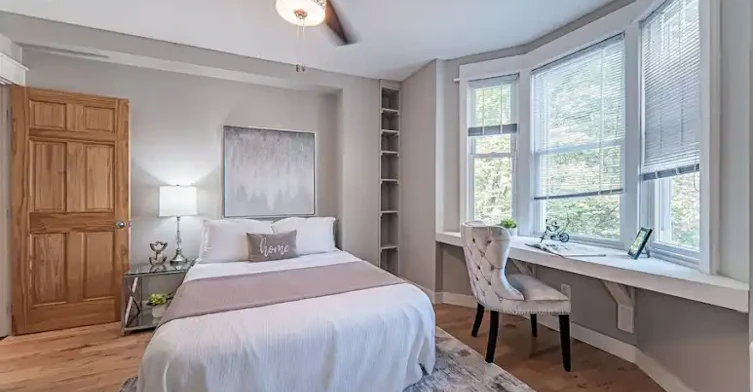 256 Boston Avenue, Toronto, ON, M4M 2V3 - 8