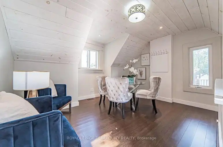 256 Boston Avenue, Toronto, ON, M4M 2V3 - 14