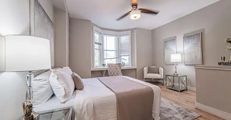 256 Boston Avenue, Toronto, ON, M4M 2V3 - 2