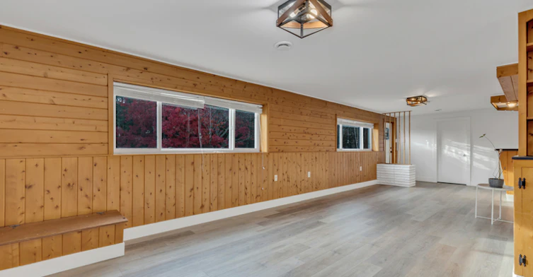 4167 Ranger Crescent, North Vancouver, BC, V7R 3K8 - 4