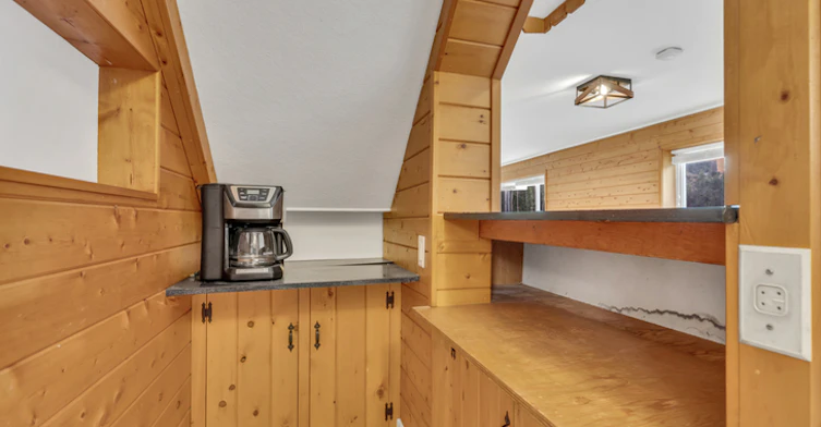 4167 Ranger Crescent, North Vancouver, BC, V7R 3K8 - 8