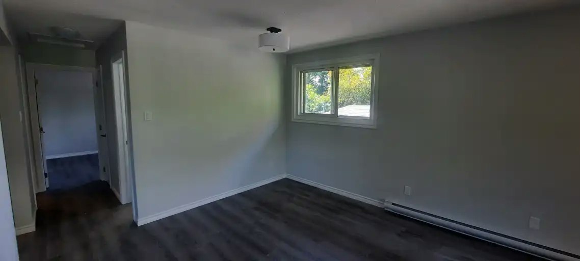 711 Brown Street, Peterborough, ON, K9J 4K7 - 7