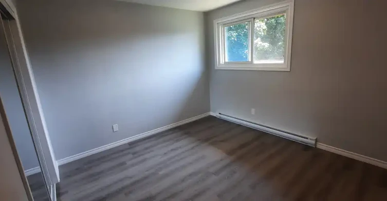 711 Brown Street, Peterborough, ON, K9J 4K7 - 6