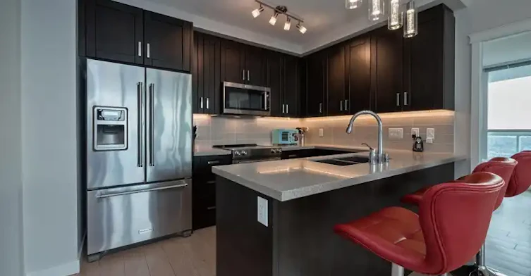 11967 80 Avenue, Delta, BC, V4C 0E2 - 4
