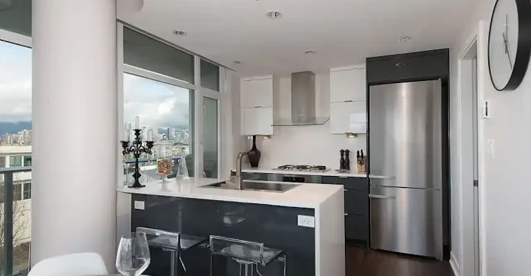 1777 West 7th Avenue, Vancouver, BC, V6J 0E5 - 6