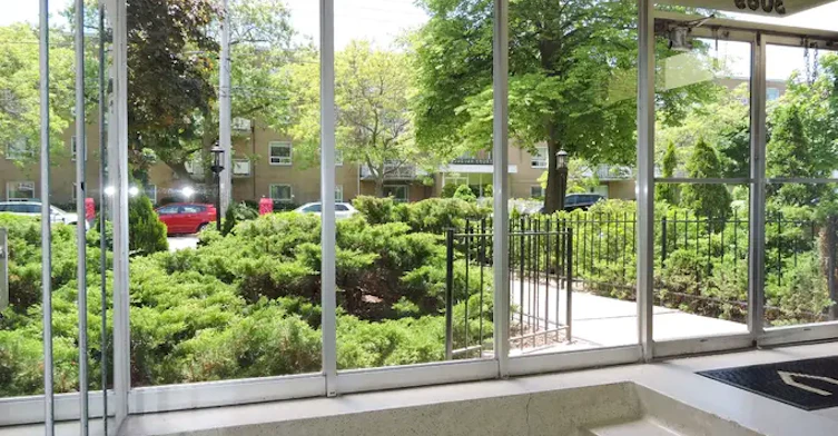 3089 Jaguar Valley Drive, Mississauga, ON, L5A 2J1 - 7