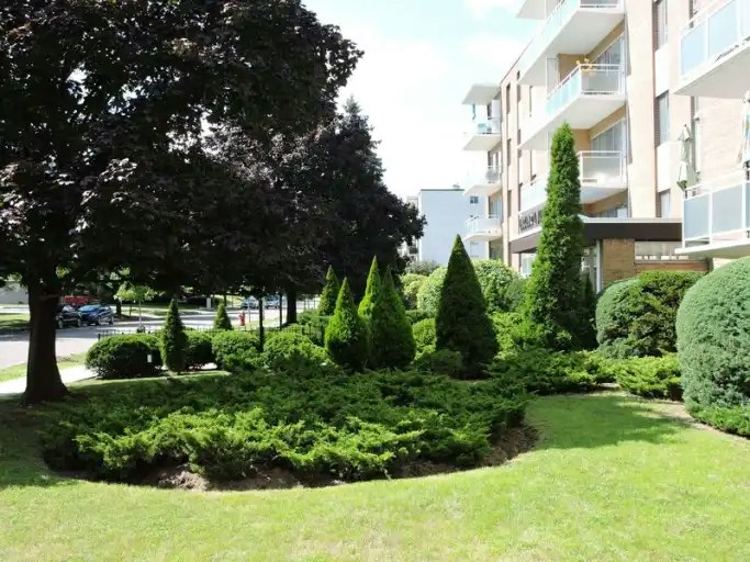 3089 Jaguar Valley Drive, Mississauga, ON, L5A 2J1 - 13