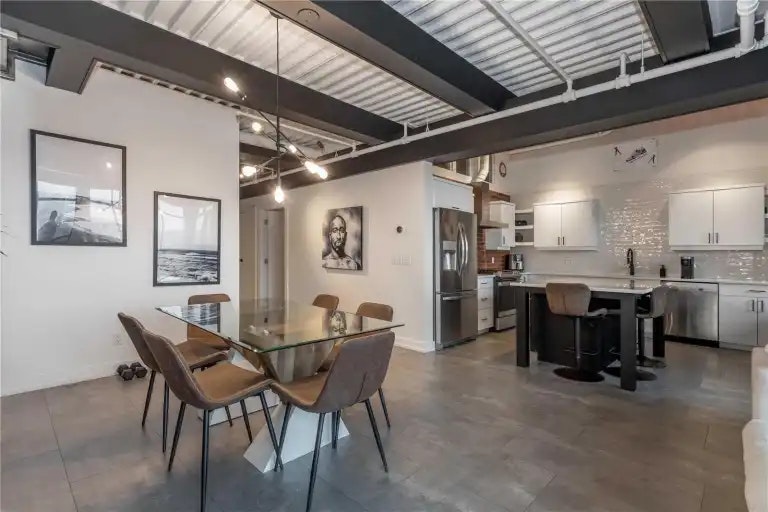 1630 Pandosy Street, Kelowna, BC, V1Y 1P7 - 3