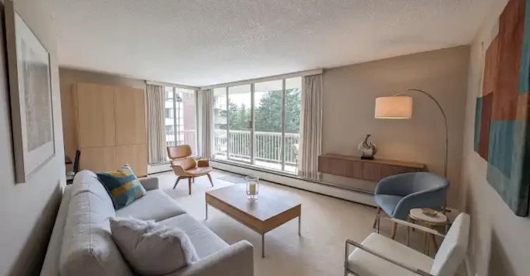 2020 Fullerton Avenue, North Vancouver, BC, V7P 3G3