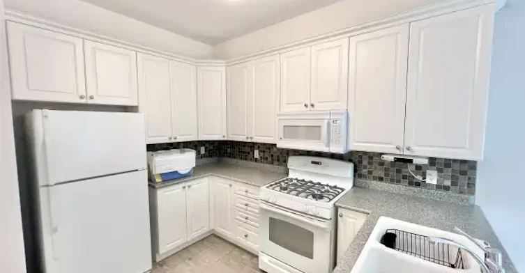 30 Clovis Street, Vaughan, ON, L4J 8W7 - 6