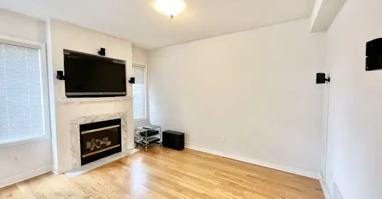 30 Clovis Street, Vaughan, ON, L4J 8W7 - 4