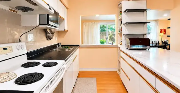 7031 Lindsay Road, Richmond, BC, V7C 2P5 - 6