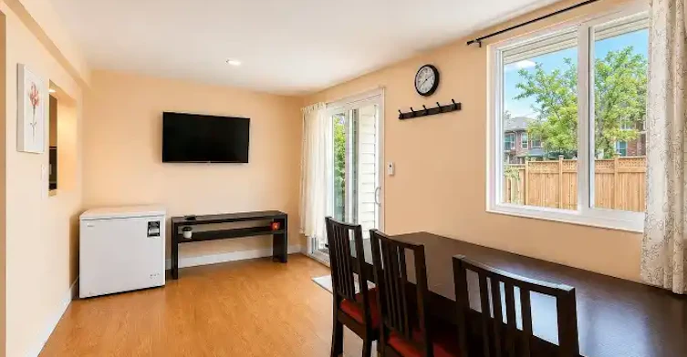 7031 Lindsay Road, Richmond, BC, V7C 2P5 - 4