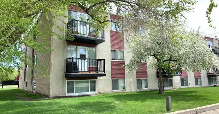 13308 127 Street, Edmonton, AB, T5L 3T6 - 5