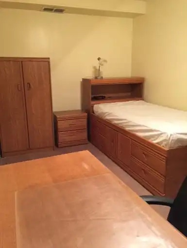 10225 114 Street Northwest, Edmonton, AB, T5K 1S1 - 3