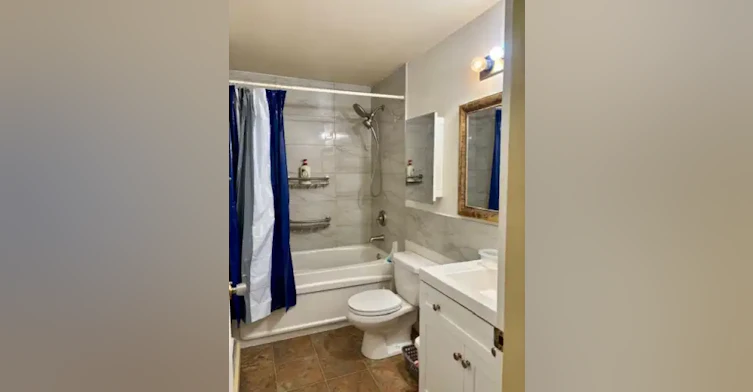 10225 114 Street Northwest, Edmonton, AB, T5K 1S1 - 5