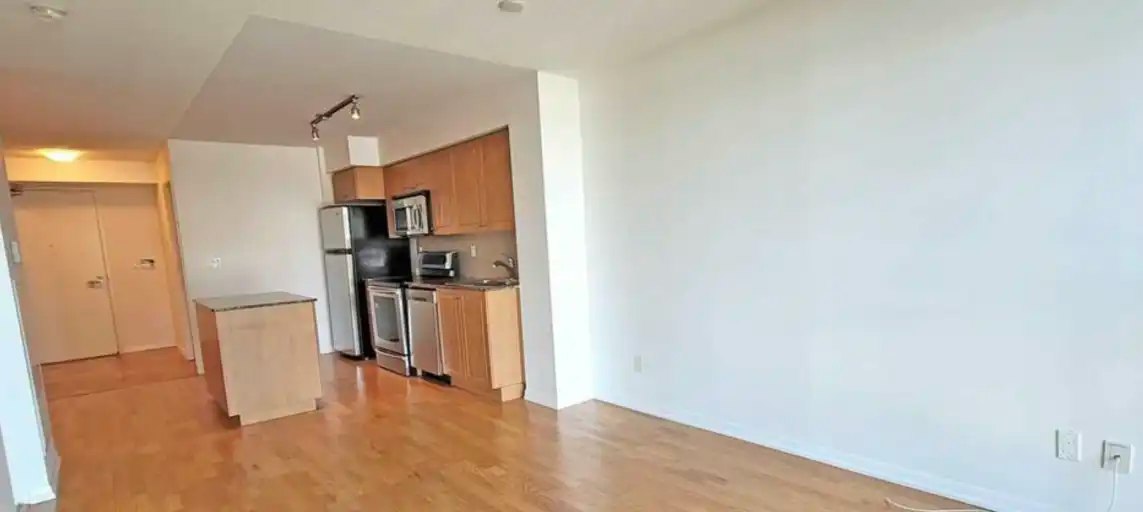 209 Fort York Boulevard, Toronto, ON, M5V 4A1 - 4