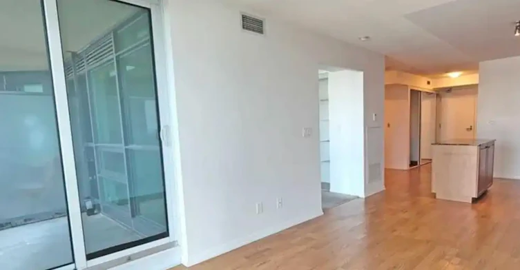 209 Fort York Boulevard, Toronto, ON, M5V 4A1 - 5