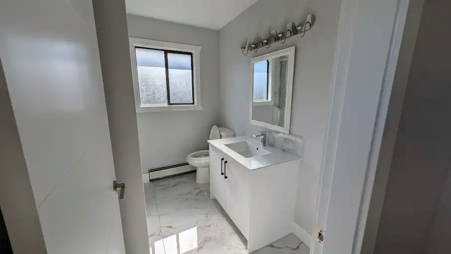 46550 Teton Avenue, Chilliwack, BC, V2P 6M4 - 12