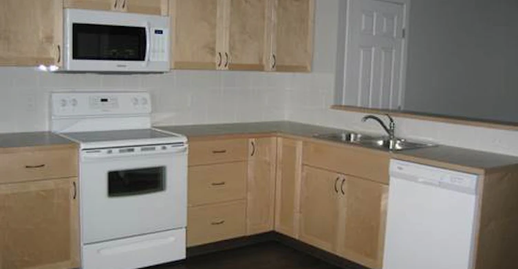 202 Maurer Drive, Hinton Hill, AB, T7V 0C2 - 5