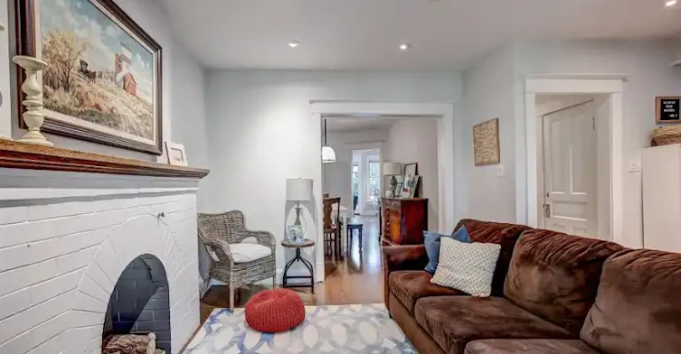 69 Normandy Boulevard, Toronto, ON, M4L 3K4 - 2