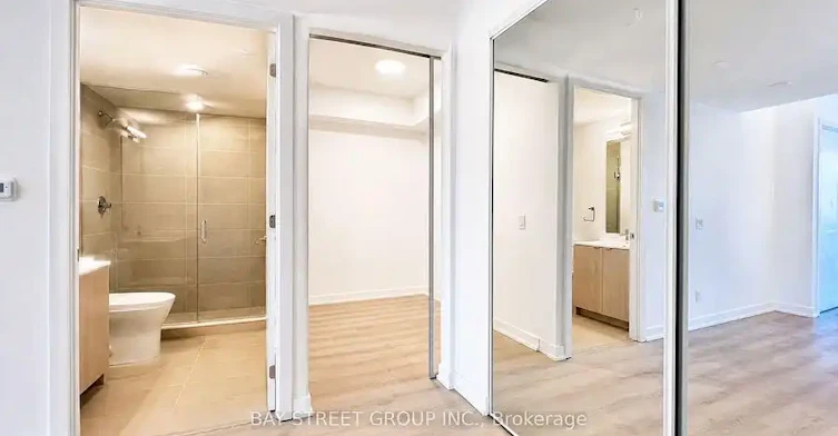 100 Queen Street East, Toronto, ON, M5C 0B5 - 7