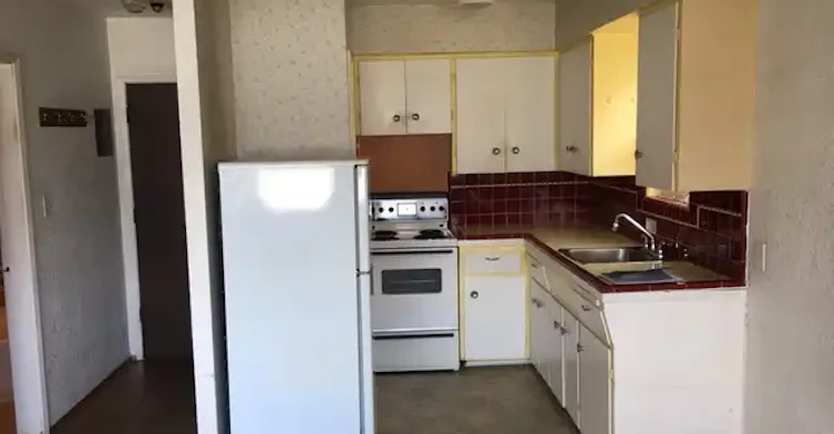 2288 West 2nd Avenue, Vancouver, BC, V6K 1H9 - 2