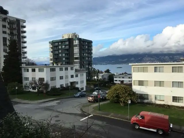 2288 West 2nd Avenue, Vancouver, BC, V6K 1H9 - 4