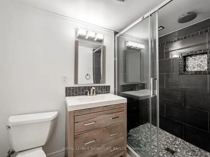 111 Pickering Street, Toronto, ON, M4E 3J5 - 15