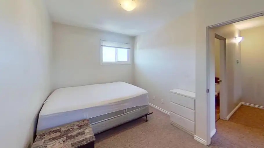 114 Hardisty Avenue, Hinton Hill, AB, T7V 1B5 - 5