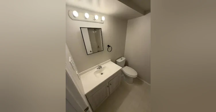 3806 114 Street Northwest, Edmonton, AB, T6J 1M5 - 2