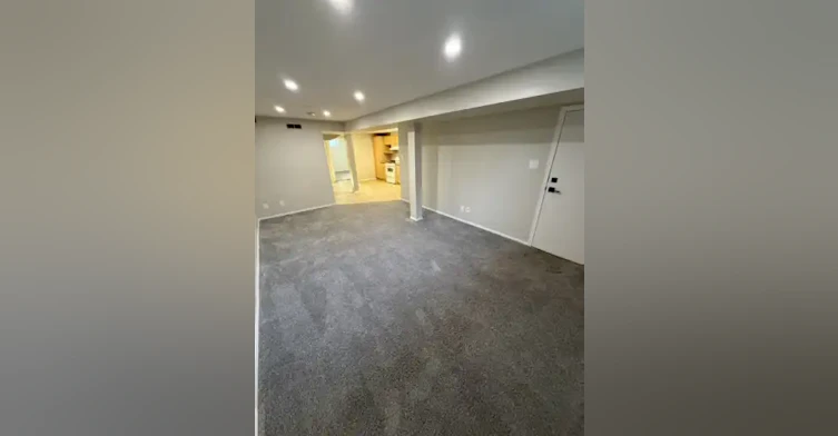 3806 114 Street Northwest, Edmonton, AB, T6J 1M5 - 9