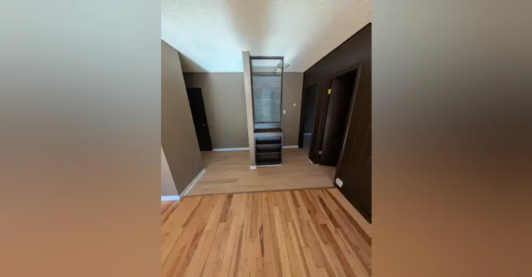 3920 Robinson Street, Regina, SK, S4S 3C8 - 7