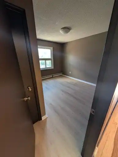 3920 Robinson Street, Regina, SK, S4S 3C8 - 9