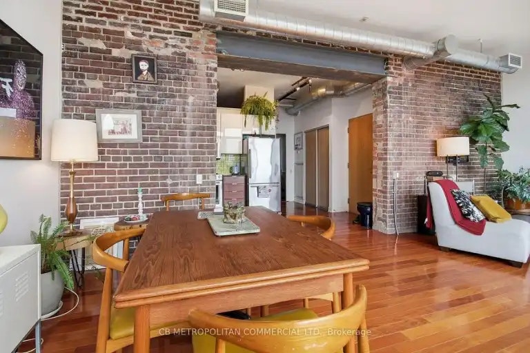 363 Sorauren Avenue, Toronto, ON, M6R 3C1 - 12
