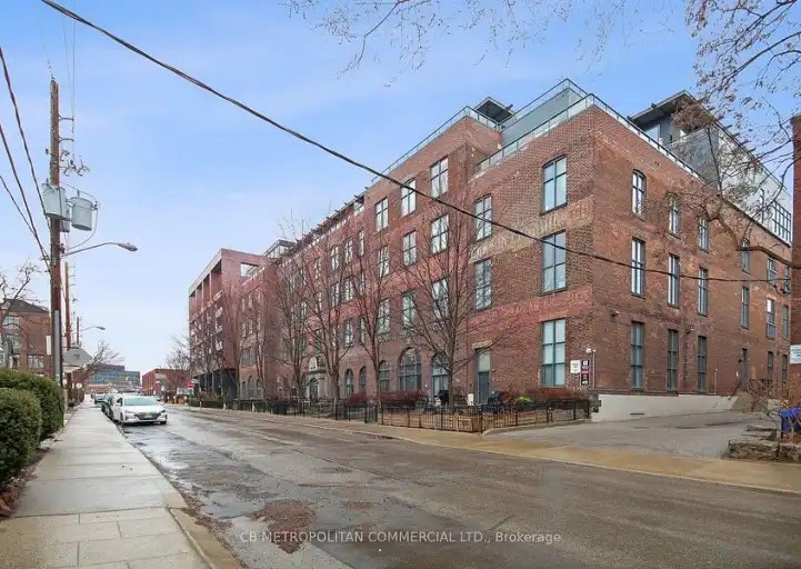 363 Sorauren Avenue, Toronto, ON, M6R 3C1 - 5