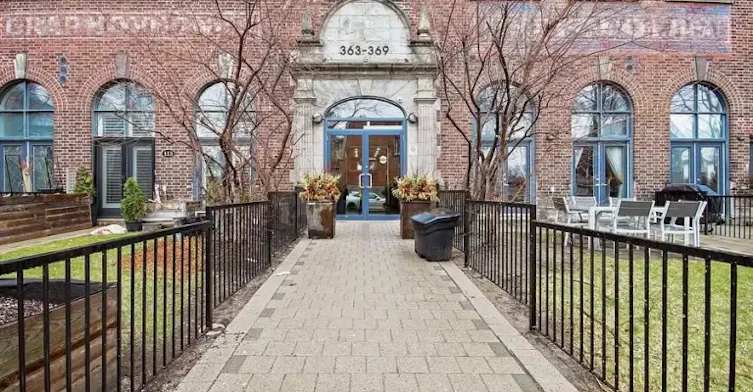 363 Sorauren Avenue, Toronto, ON, M6R 3C1 - 10