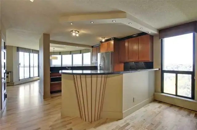 7030 Coach Hill Road Southwest, Calgary, AB, T3H 1E4