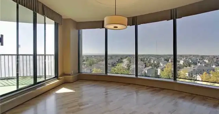 7030 Coach Hill Road Southwest, Calgary, AB, T3H 1E4 - 3