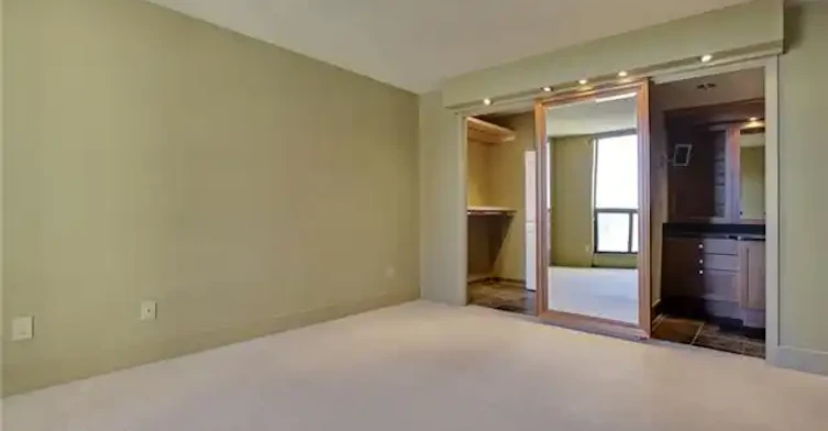7030 Coach Hill Road Southwest, Calgary, AB, T3H 1E4 - 5