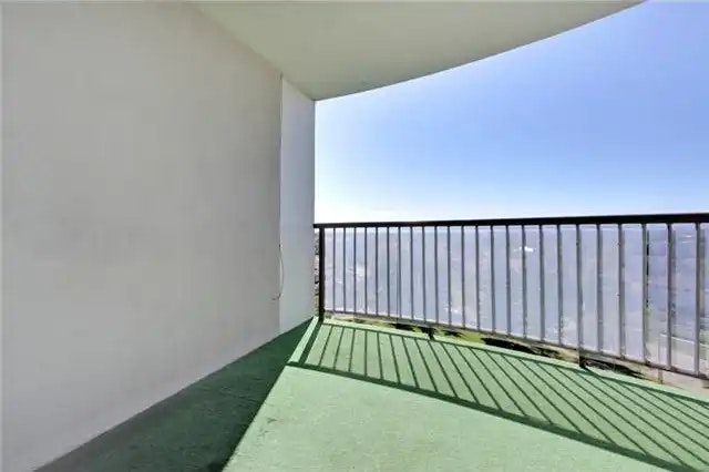 7030 Coach Hill Road Southwest, Calgary, AB, T3H 1E4 - 4