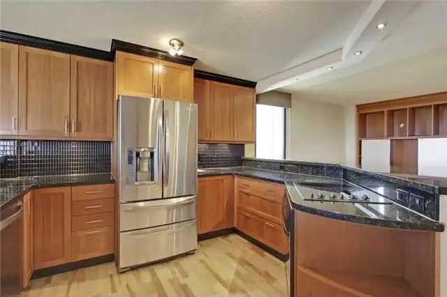 7030 Coach Hill Road Southwest, Calgary, AB, T3H 1E4 - 2
