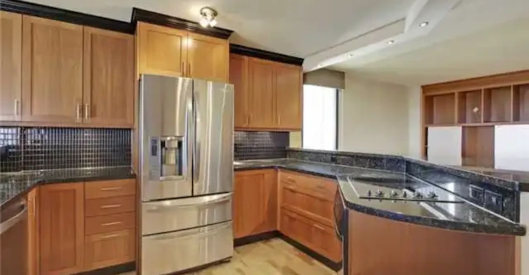 7030 Coach Hill Road Southwest, Calgary, AB, T3H 1E4 - 2