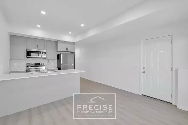 731 Orchards Boulevard Southwest, Edmonton, AB, T6X 3C3 - 4