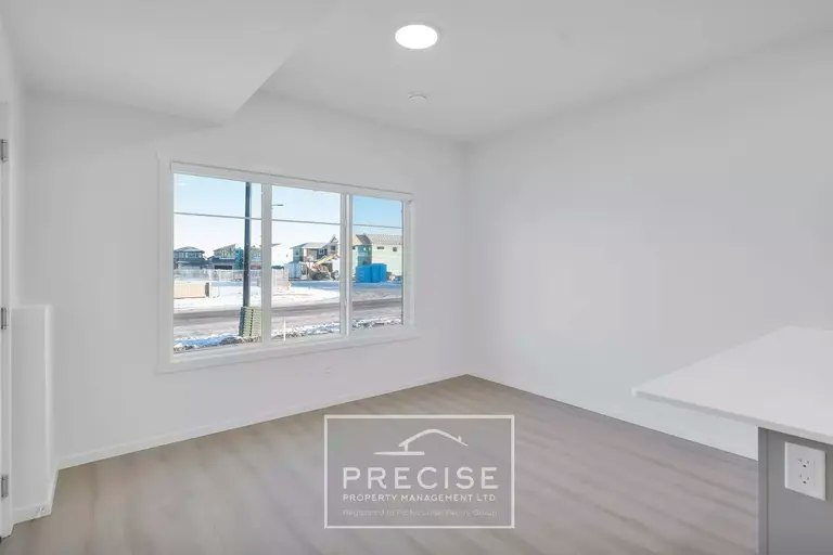 731 Orchards Boulevard Southwest, Edmonton, AB, T6X 3C3 - 3