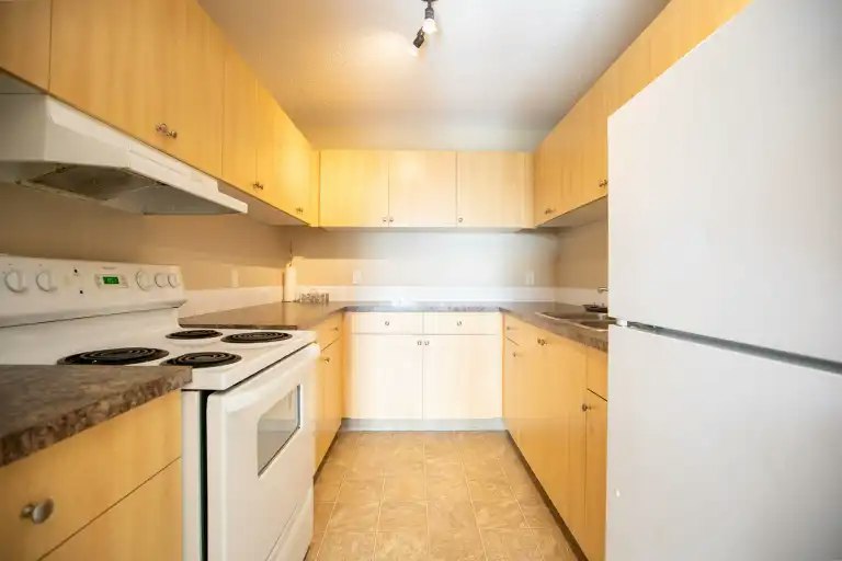 9903 97 Street, Wembley, AB, T0H 3S0 - 2