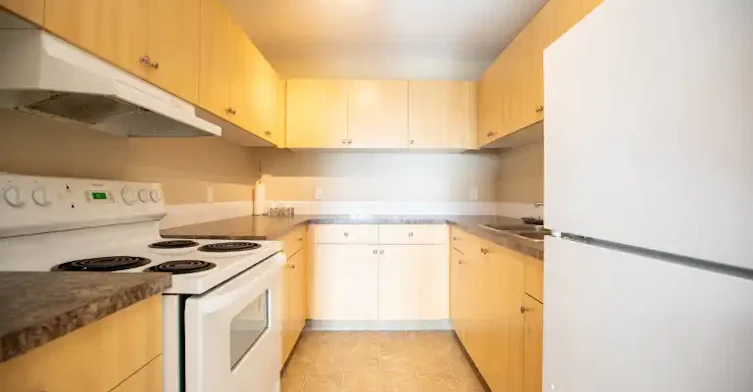 9903 97 Street, Wembley, AB, T0H 3S0 - 2