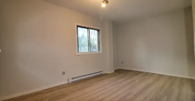 21919 Main Street South, Alexandria, ON, K0C 1A0 - 6
