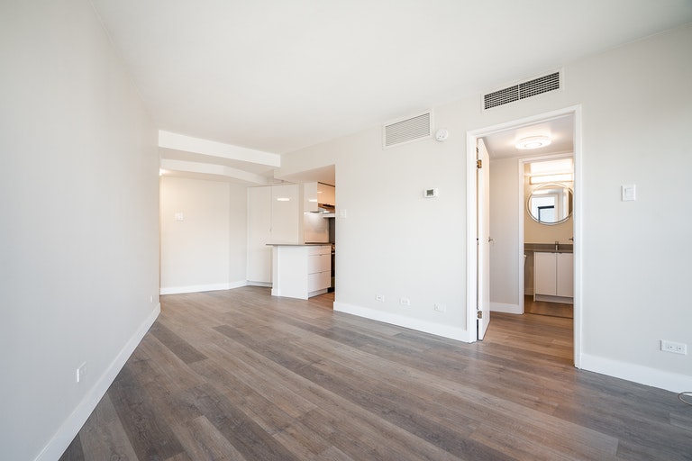 1011 Beach Avenue, Vancouver, BC, V6E 1T8 - 6