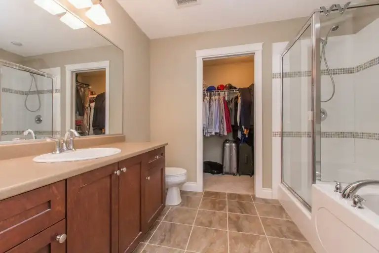 12258 224 Street, Maple Ridge, BC, V2X 8W5 - 12